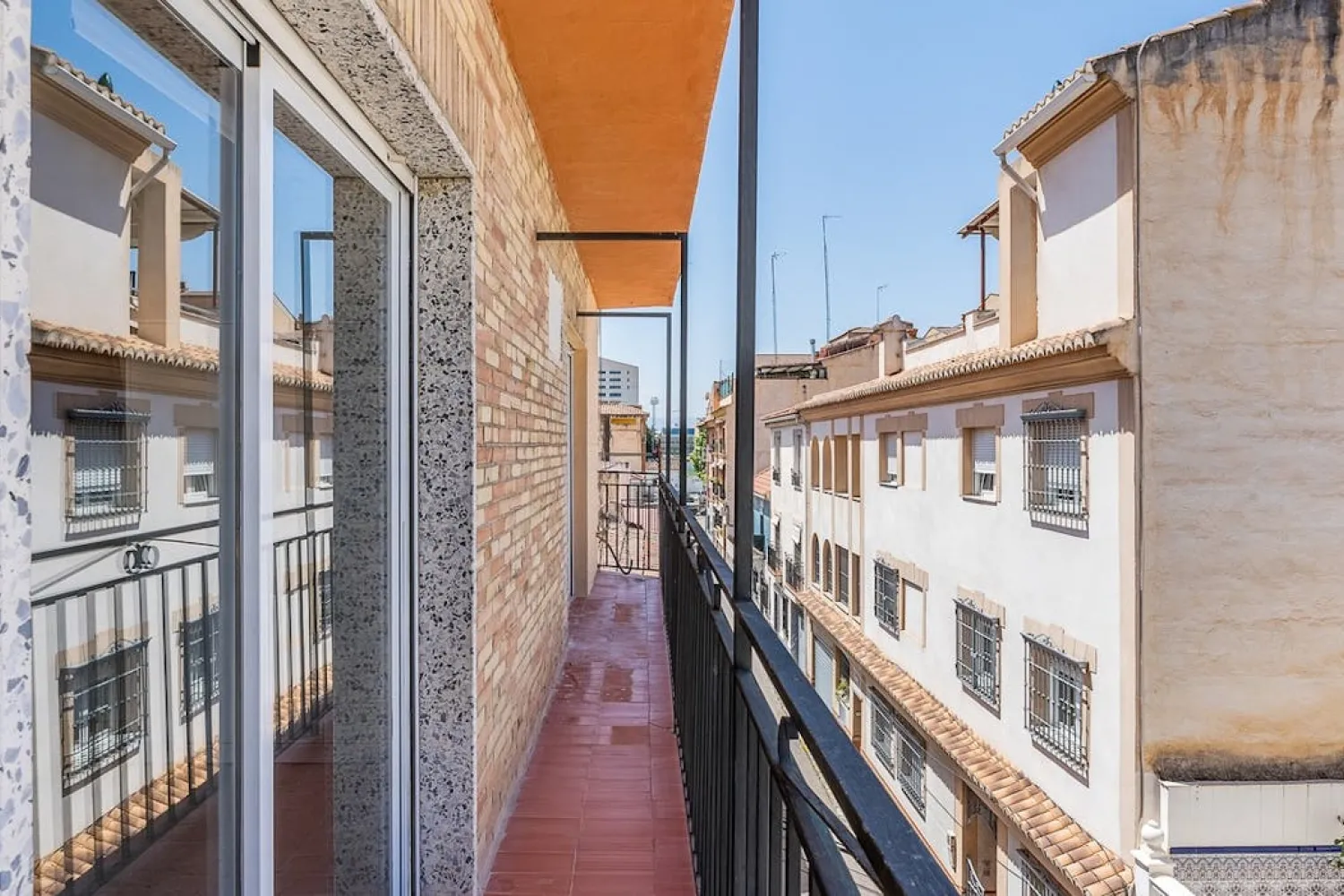 Calle Avila